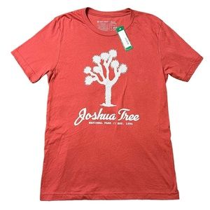 Parks Projects Joshua Tree Nation Park Graphic Tee Shirt Size Medium NWT